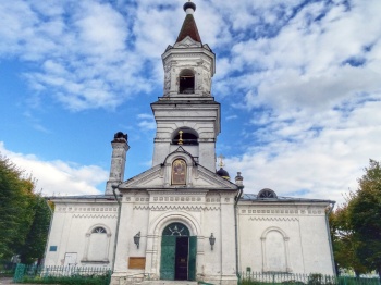 Собор Белая Троица в Твери - старейшее каменное здание города