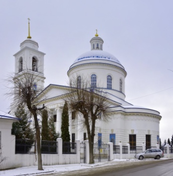 Никольский собор (Церковь Николы Белого) в зимнем убранстве