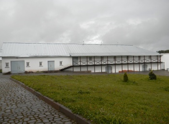 Хозяйственный корпус Введено-Оятского женского монастыря