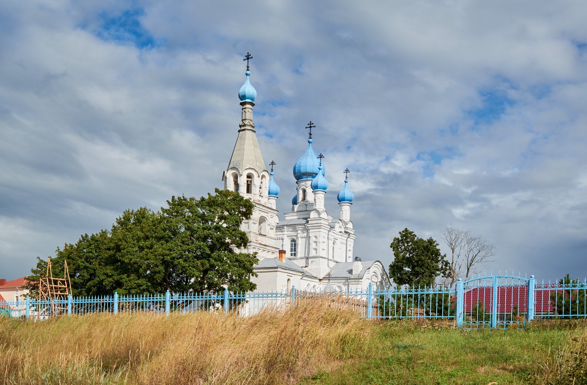 Храм Святых Апостолов Петра и Павла в Ветвенике