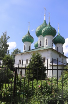 Храм Святителя Николая Чудотворца в Меленках (Ярославль)