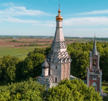 Храм Преображения Господня в селе Остров