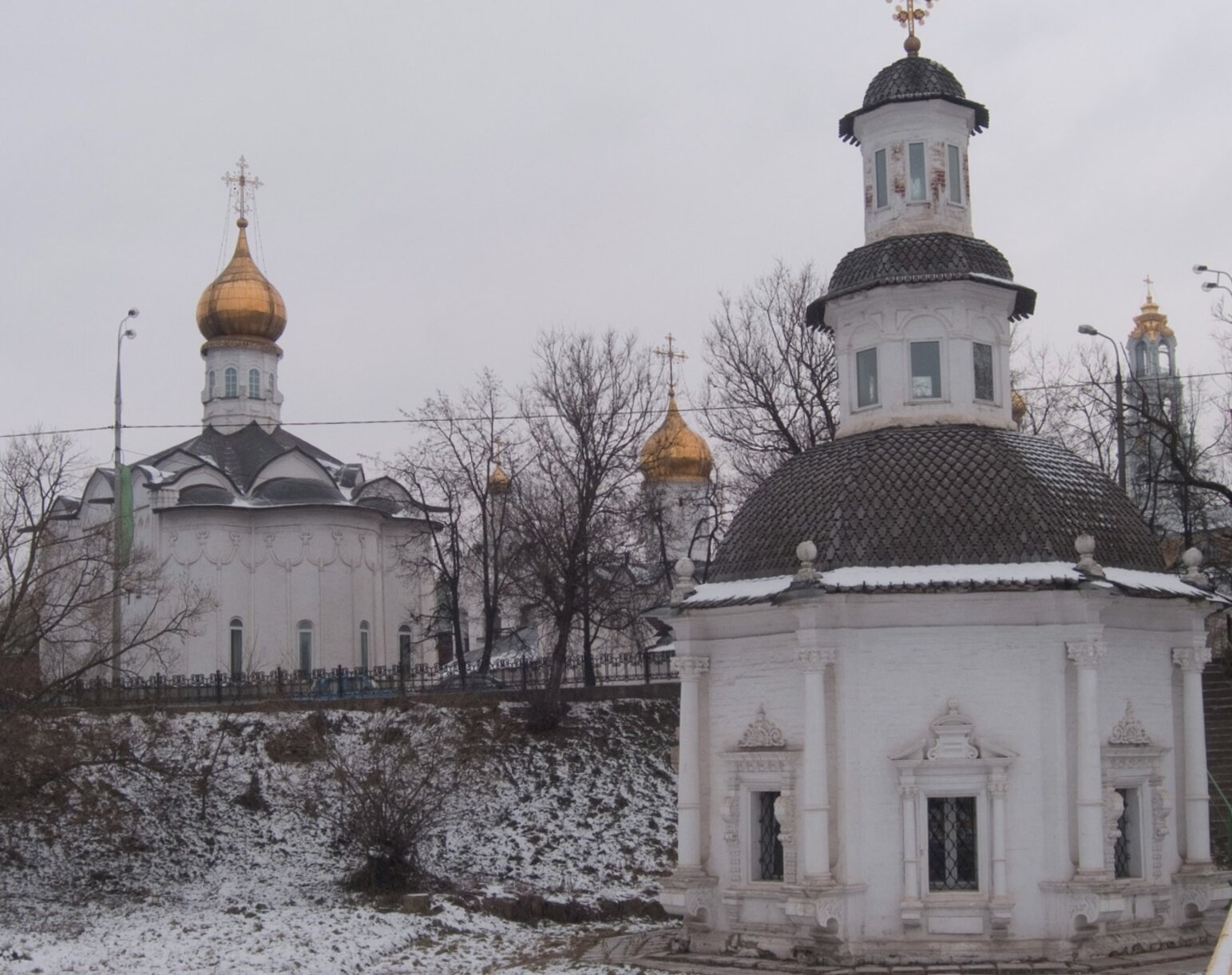 Часовня Пятницкий колодец в Троице-Сергиевой лавре