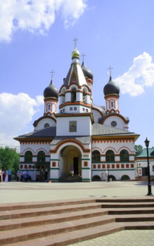Храм Живоначальной Троицы в Старых Черемушках