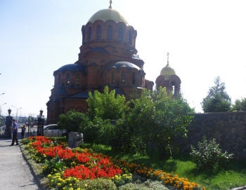 Собор во имя святого благоверного князя Александра Невского в Новосибирске
