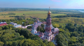 Иоанно-Богословский Пощуповский монастырь на фотографии