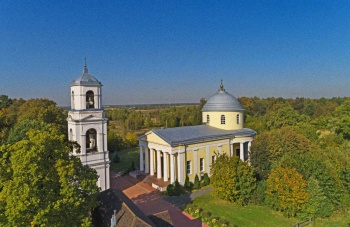 Храм Троицы Живоначальной в селе Ивашево