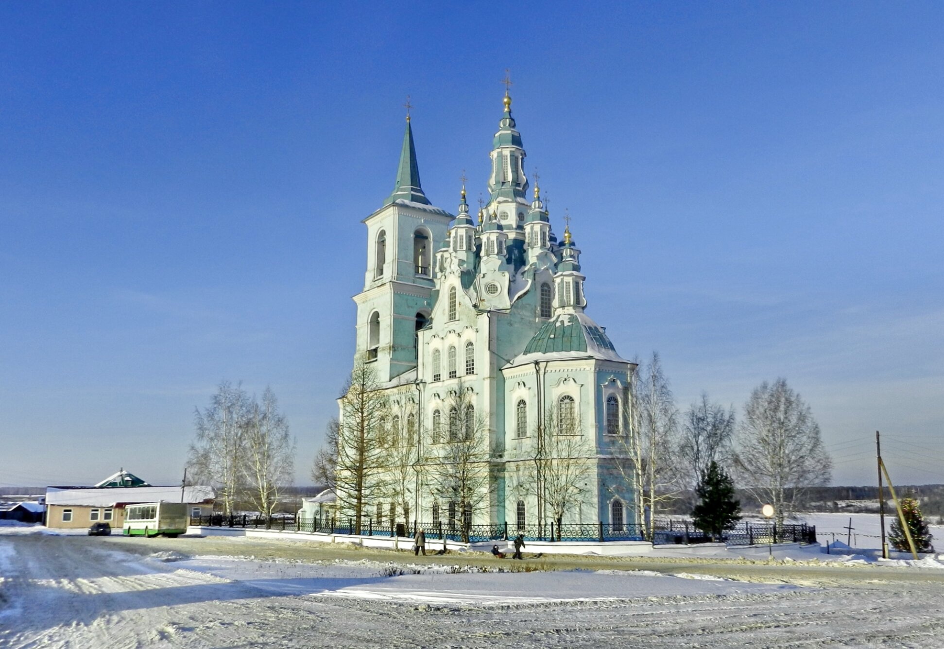 Спасо-Преображенский храм в селе Нижняя Синячиха