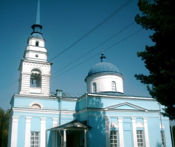 Храм в честь Казанской иконы Божией Матери в Карпинске