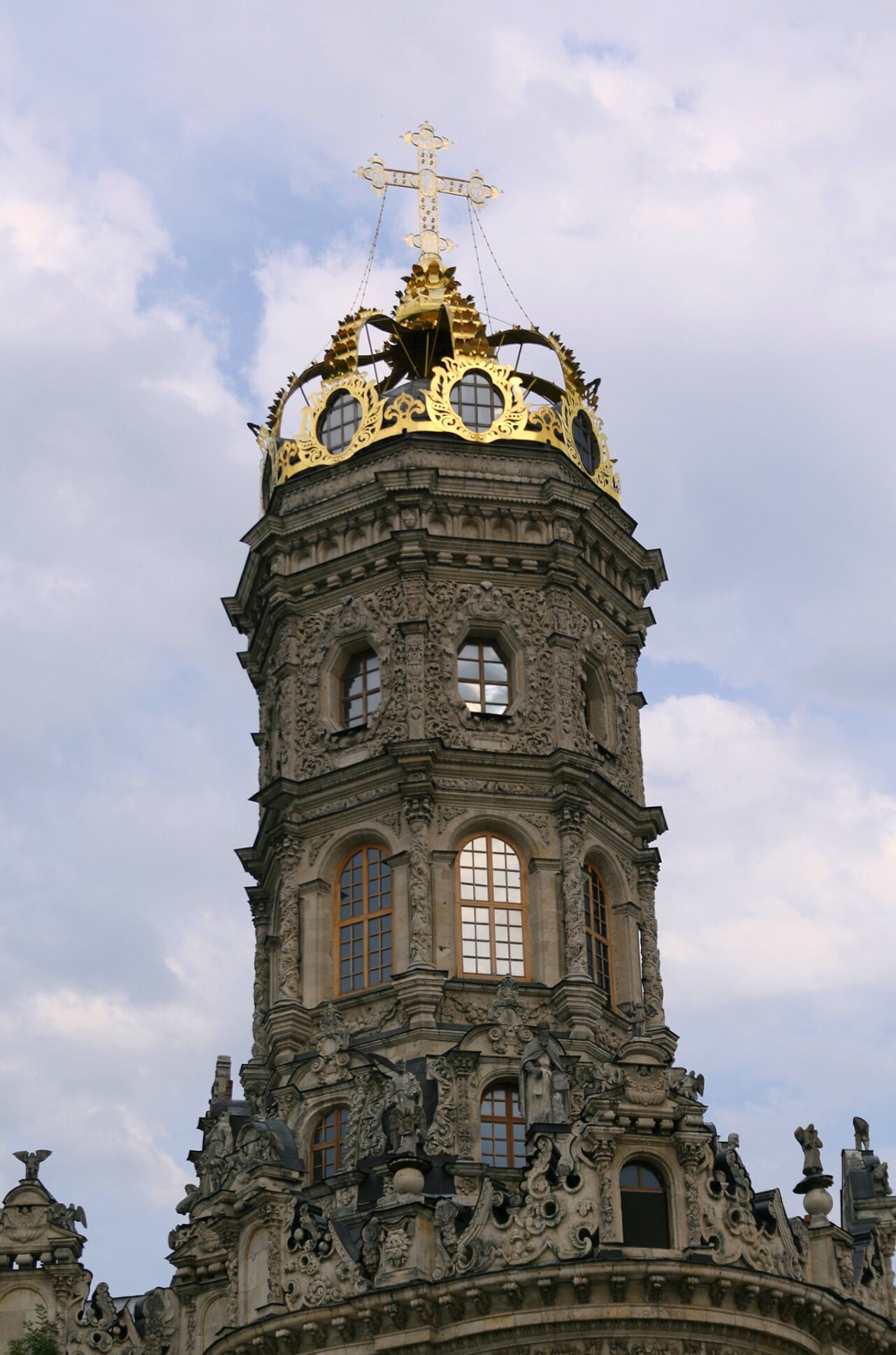 Интерьер Знаменской церкви в Дубровицах