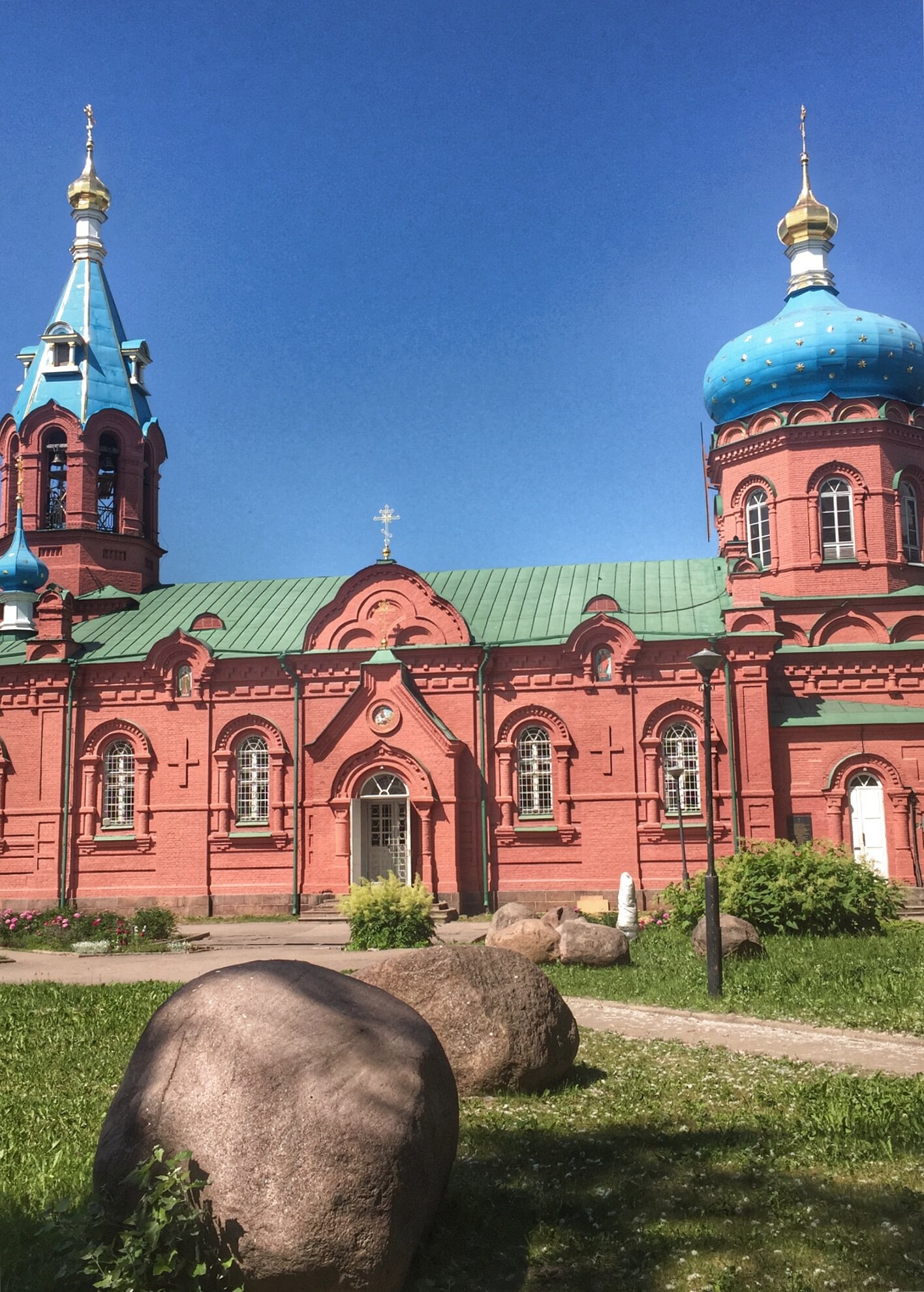 Храм святого Благоверного Великого Князя Александра Невского в Пскове
