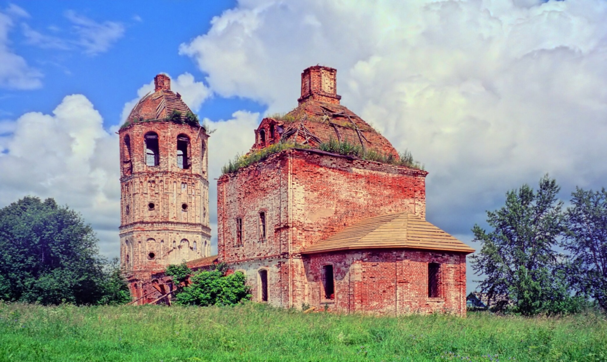 Церковь Покрова Пресвятой Богородицы в селе Алферьево