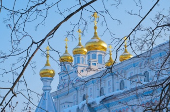 Кафедральный собор Святых Бориса и Глеба в Даугавпилсе зимой