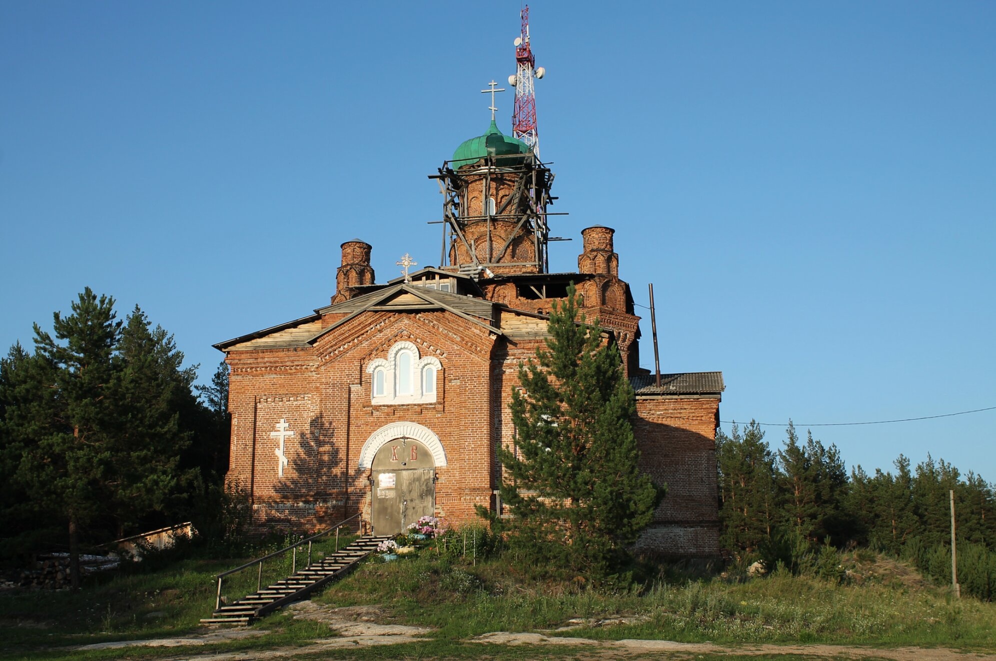 Храм во имя святой великомученицы Параскевы Пятницы в селе Кайгородово