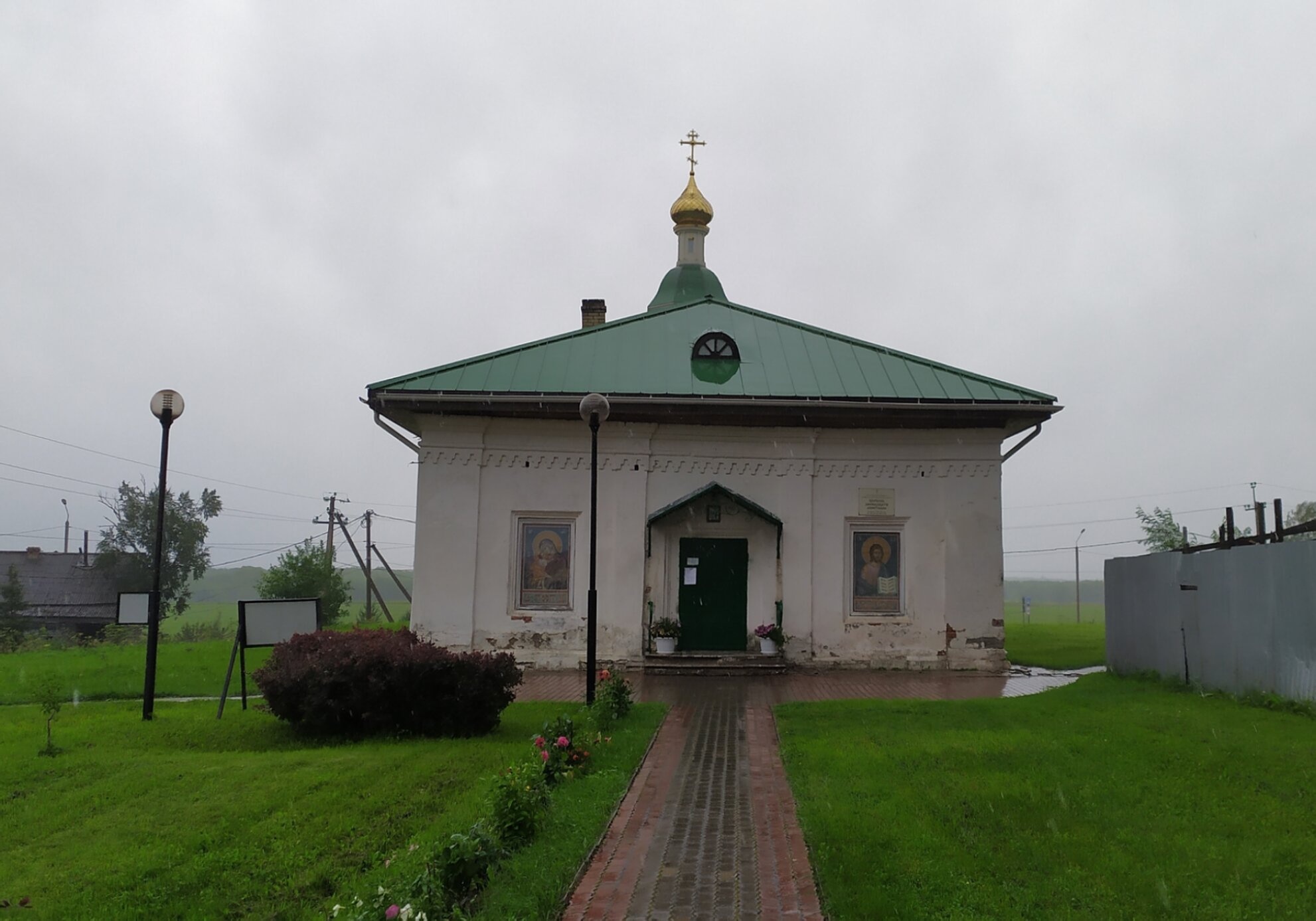 Церковь Введения Пресвятой Богородицы в деревне Пиньгиша