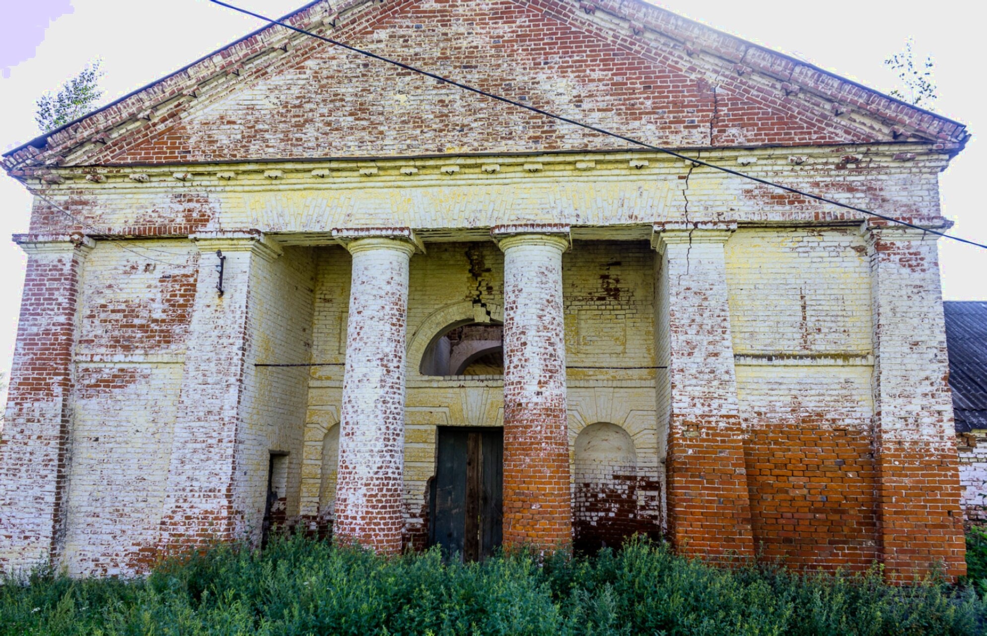 Церковь Казанской иконы Божией Матери в селе Бутаково
