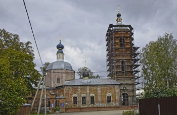 Храм Преображения Господня в Спас-Темне