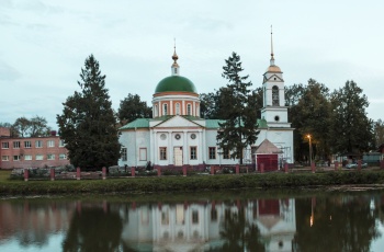 Церковь Рождества Пресвятой Богородицы в селе Мишутино