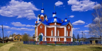 Храм в честь Казанской иконы Божией Матери в селе Быньги