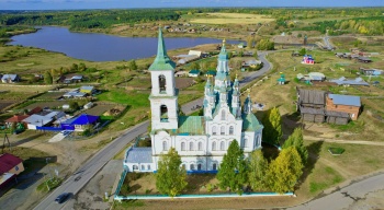 Спасо-Преображенская церковь в Нижней Синячихе