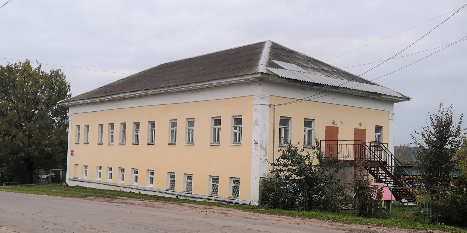 Никольская церковь в Данилове - православный храм Ярославской земли