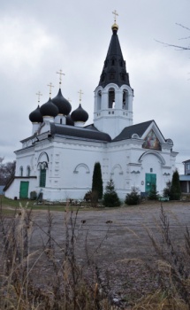 Церковь Живоначальной Троицы в Норском