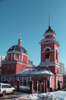 Покровская церковь в Уфе — зимняя фотография православного храма