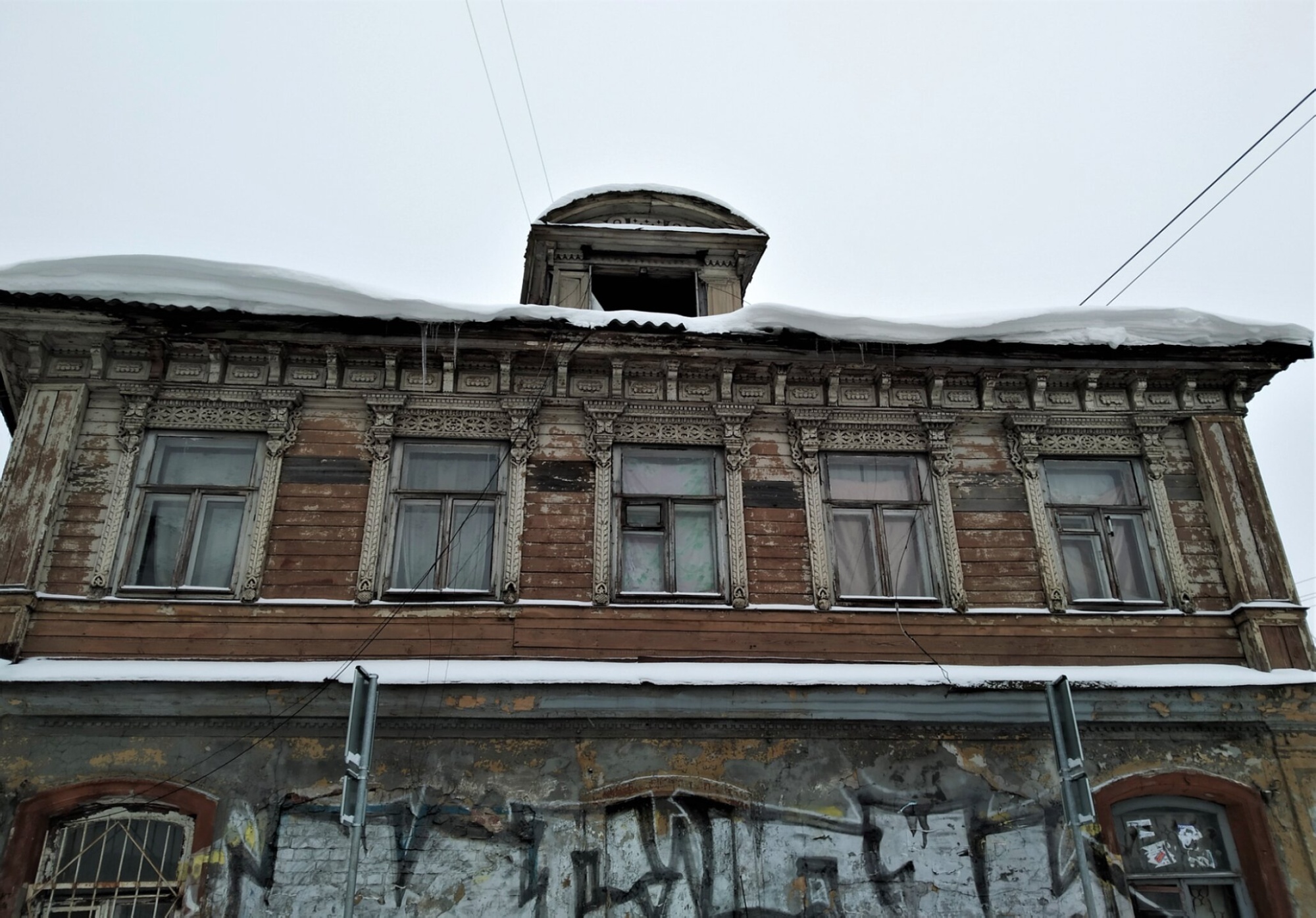 Третья городская общественная богадельня имени Н.Ф. Ходалева с приходской Никольской церковью в Нижнем Новгороде