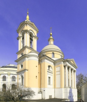 Храм Великомученицы Варвары на Варварке в Москве