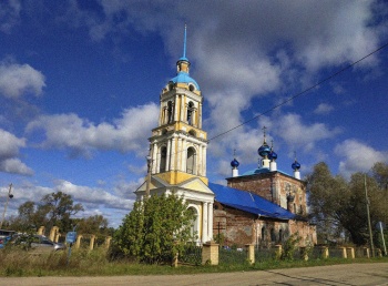 Церковь Смоленской иконы Божией Матери в селе Ильинское