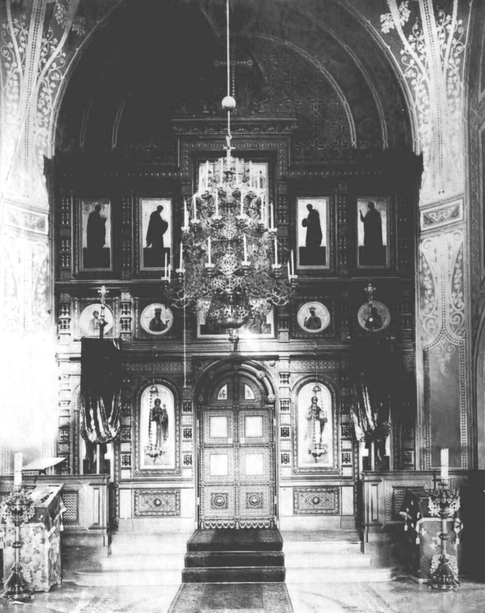Иконостас Покровского собора в Гатчине