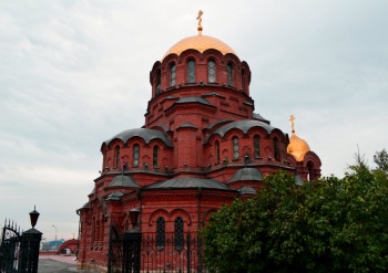 Собор во имя святого благоверного князя Александра Невского в Новосибирске