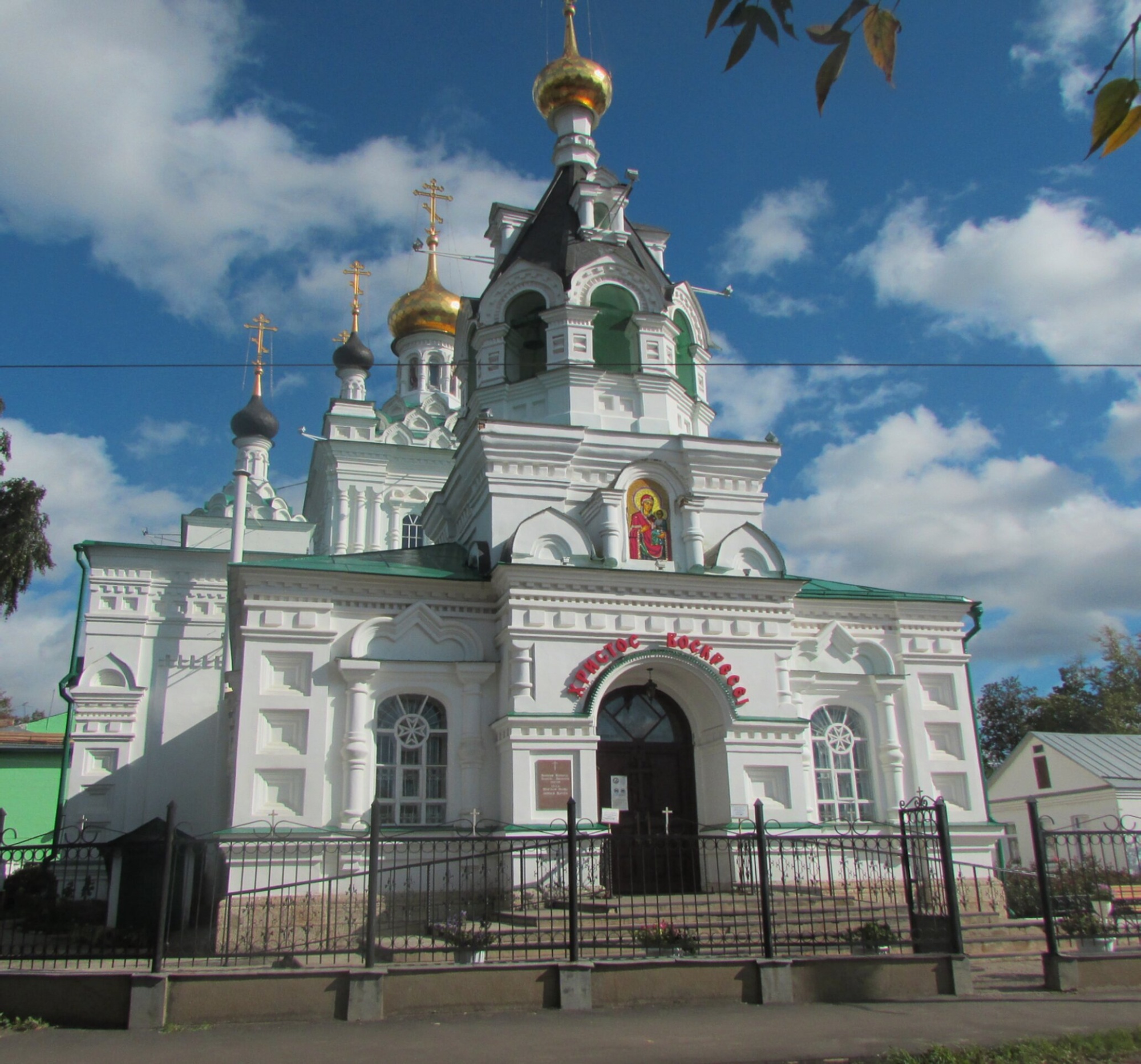 Храм Иверской иконы Божией Матери в городе Орле