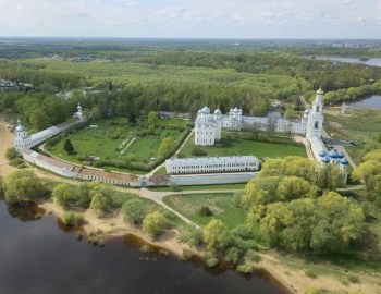 Свято-Юрьев мужской монастырь в Великом Новгороде