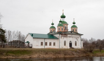 Собор Смоленской иконы Божией Матери в городе Олонец