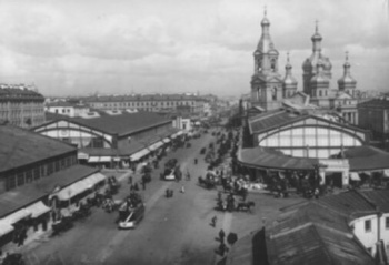 Сенная площадь и Церковь Успения Пресвятой Богородицы (Спас-на-Сенной) в начале XX века