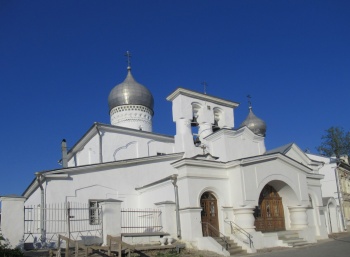 Церковь Варлаама Хутынского на Званице в Пскове