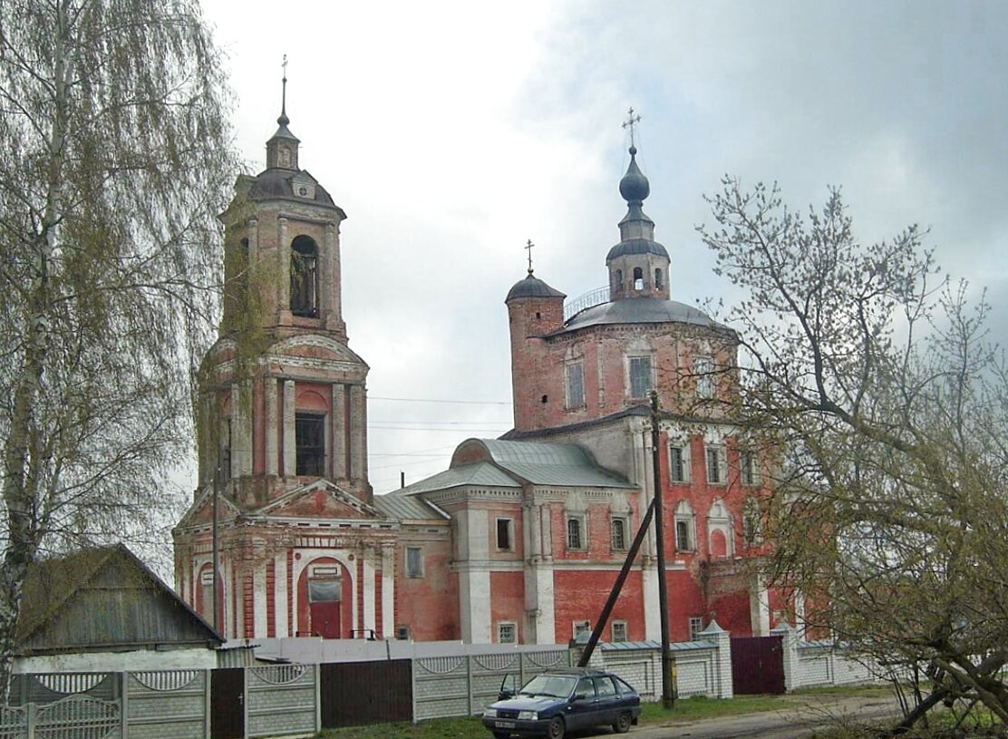 Воскресенский монастырь в городе Карачеве