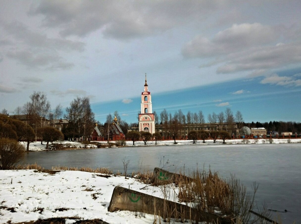 Храм Святителя Николая Чудотворца в селе Круги