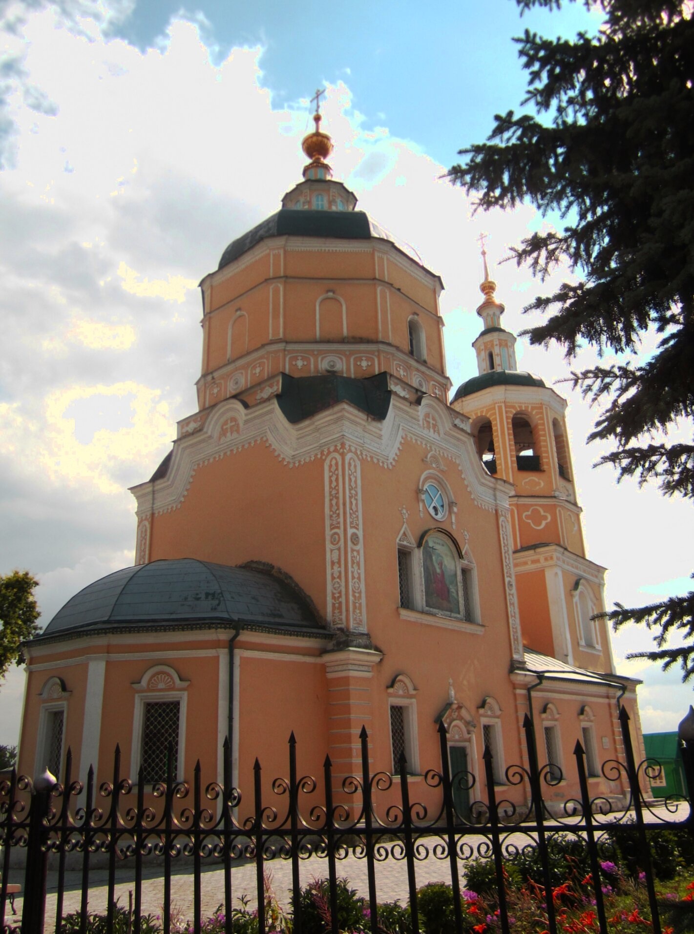 Храм Илии Пророка в Серпухове