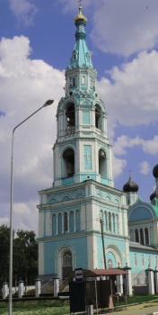 Свято-Троицкий собор в городе Яранске