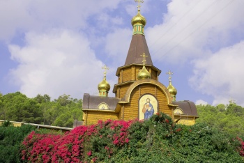 Храм святого Архистратига Михаила в Альтее