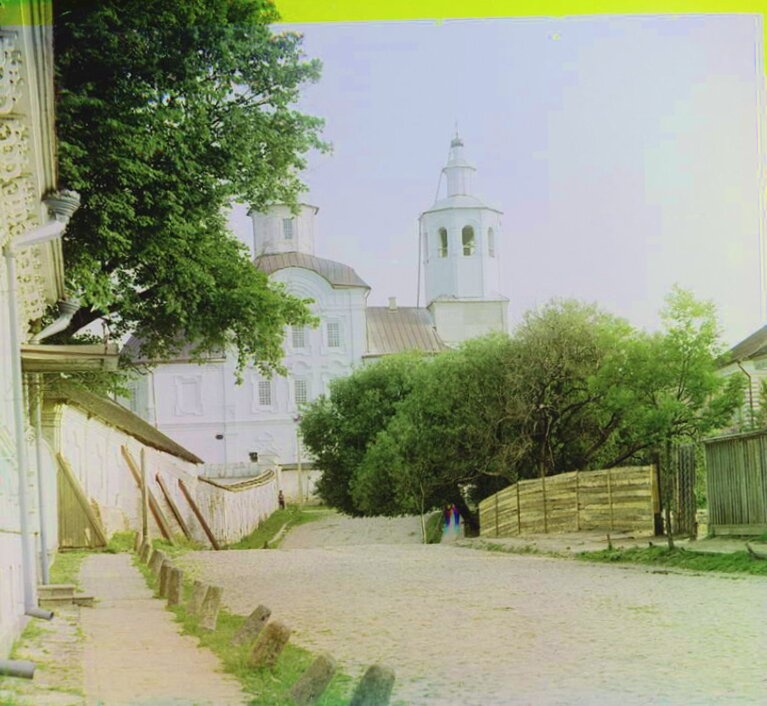 Спасо-Преображенский собор Авраамиева монастыря в Смоленске на фотографии С.М. Прокудина-Горского