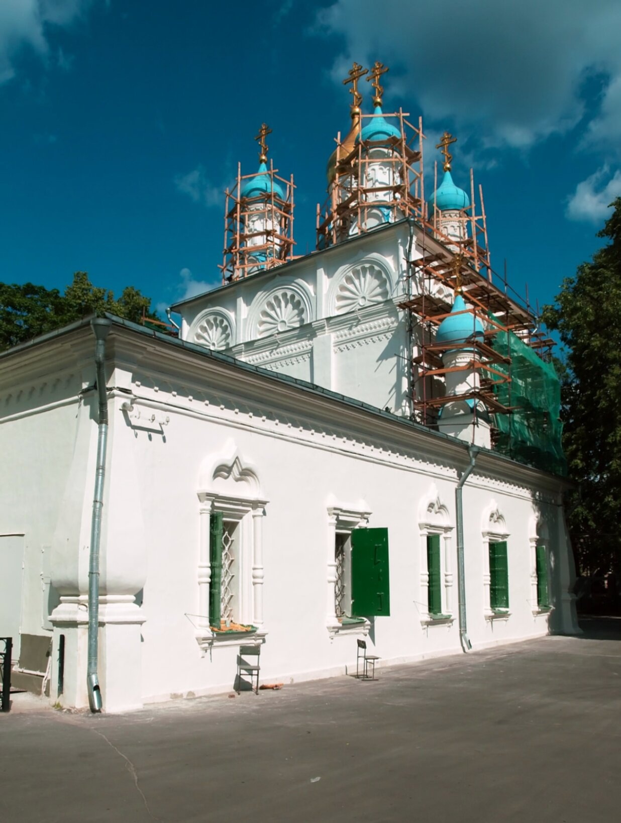 Храм Святых Апостолов Петра и Павла в Лефортове