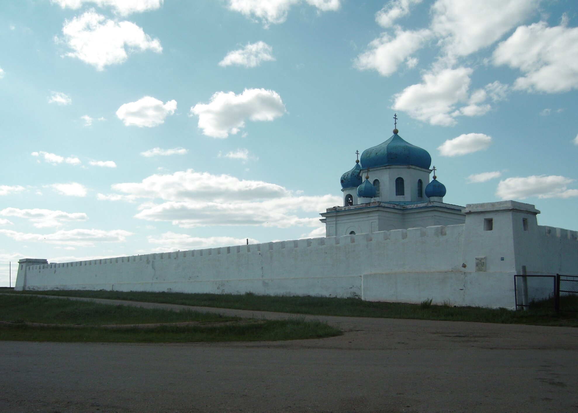 Церковь Казанской иконы Божией Матери в Карталах - панорамный вид