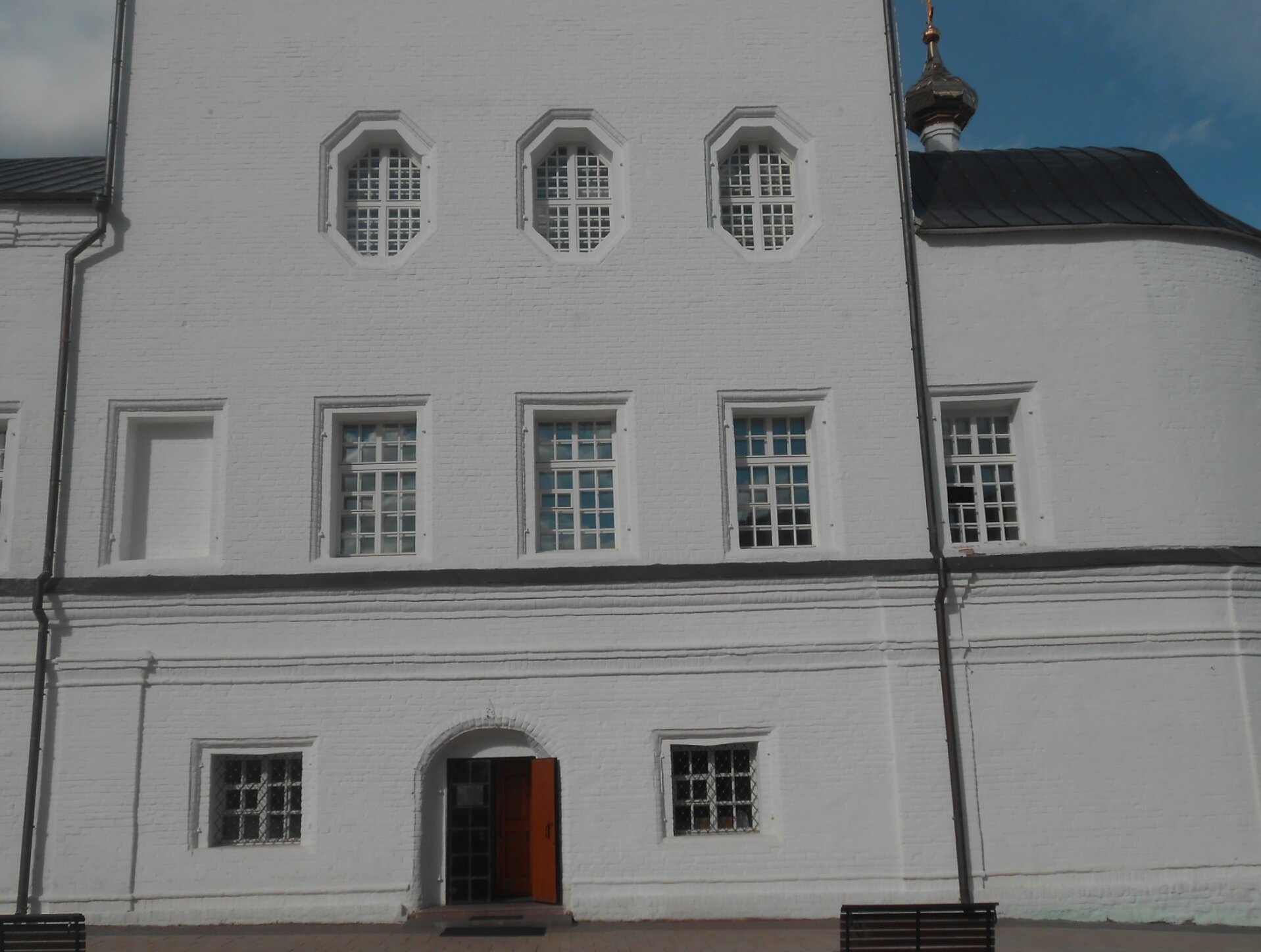 Смоленский Вознесенский монастырь: архитектурное и духовное наследие