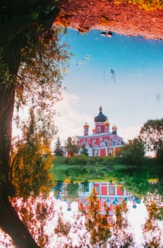 Воскресенский собор в Старой Руссе на фотографии