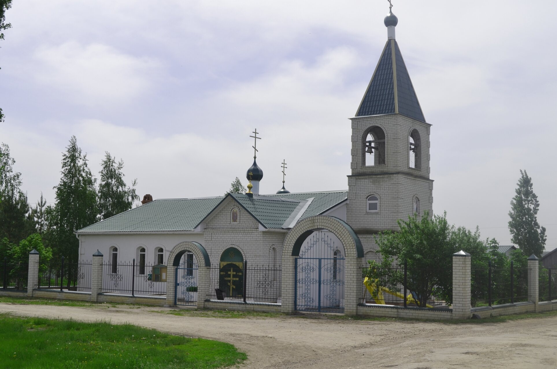 Храм Преподобного Сергия Радонежского в Сергиевском