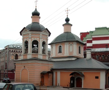 Храм Преподобного Сергия Радонежского в Крапивниках