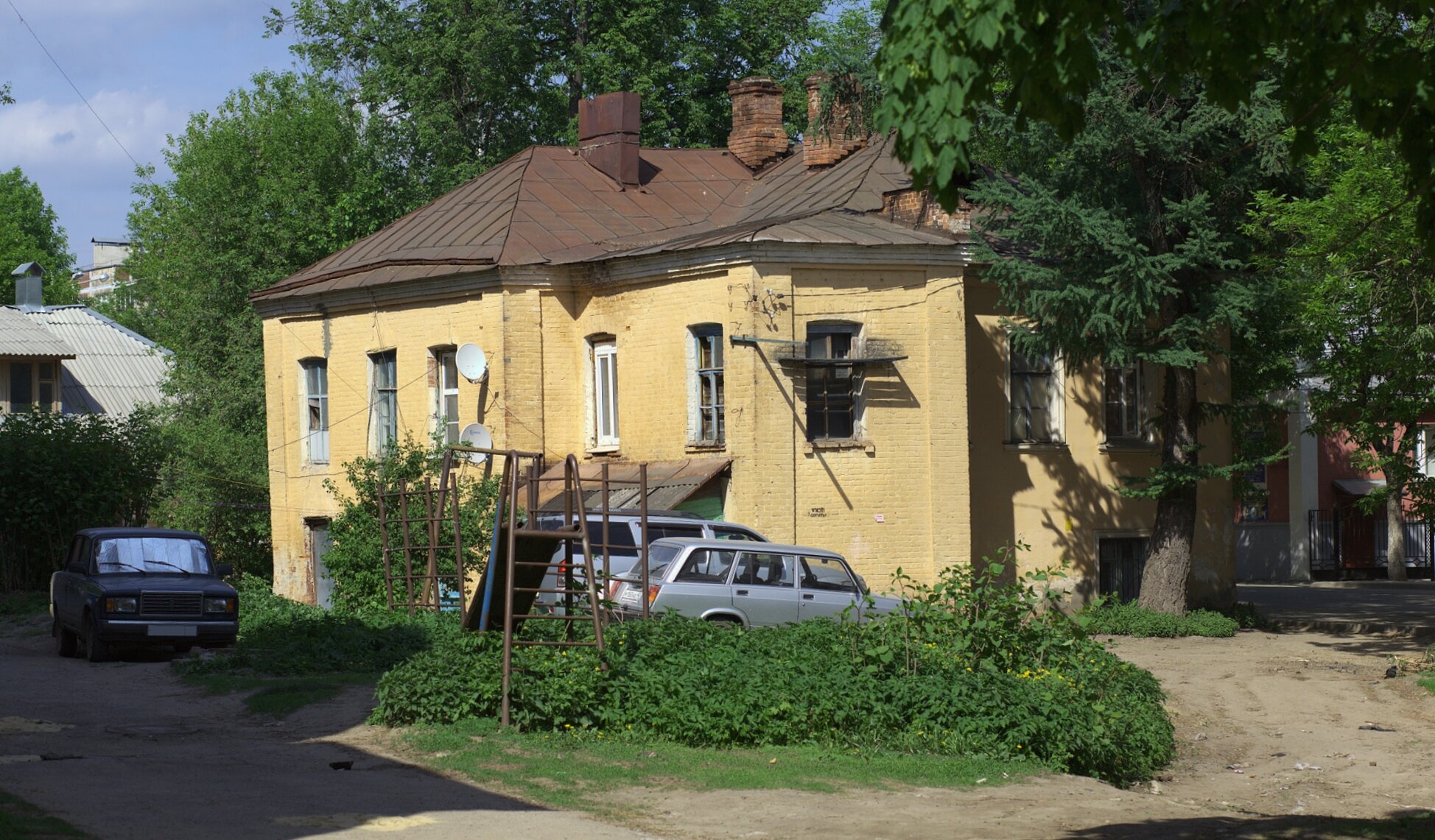 Иосифо-Волоцкий монастырь на фотографии